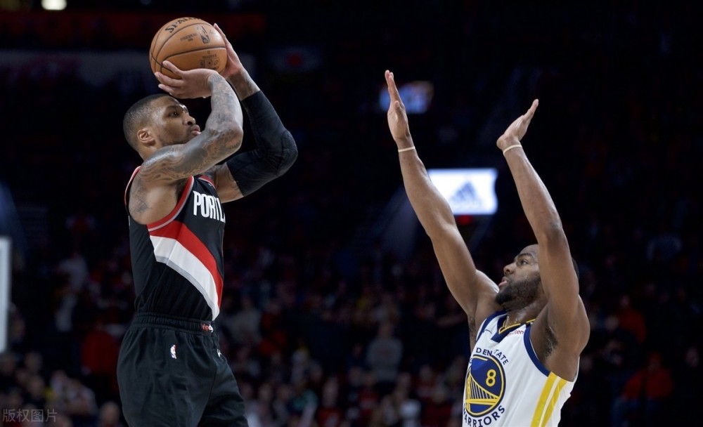 鹈鹕血洗黄蜂,利拉德关键制胜的简单介绍 鹈鹕血洗黄蜂,利拉德关键制胜的简单介绍