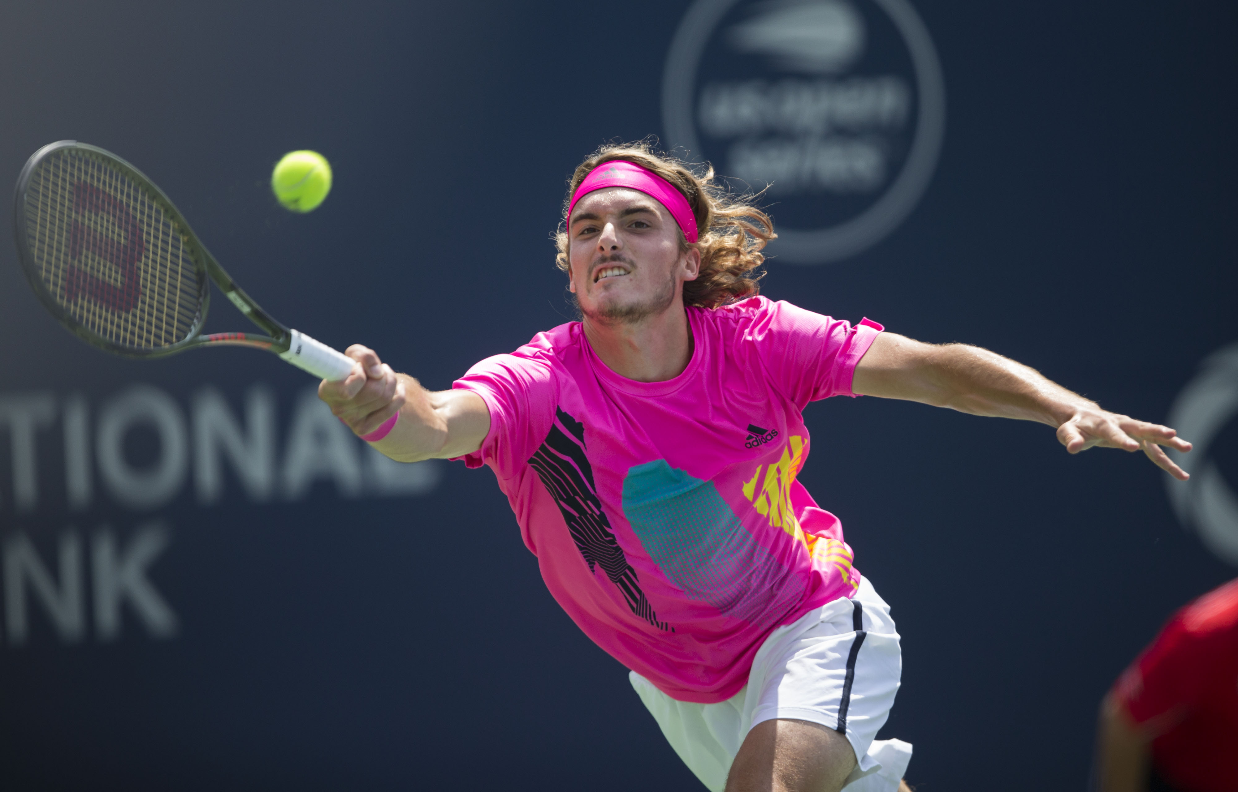 关于美国网球队强势欧洲网球队，西西帕斯送出助攻的信息