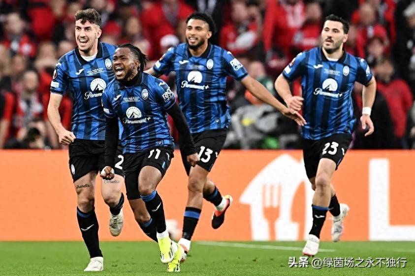 亚特兰大前锋迎球破门,为球队取得领先的简单介绍 亚特兰大前锋迎球破门,为球队取得领先的简单介绍