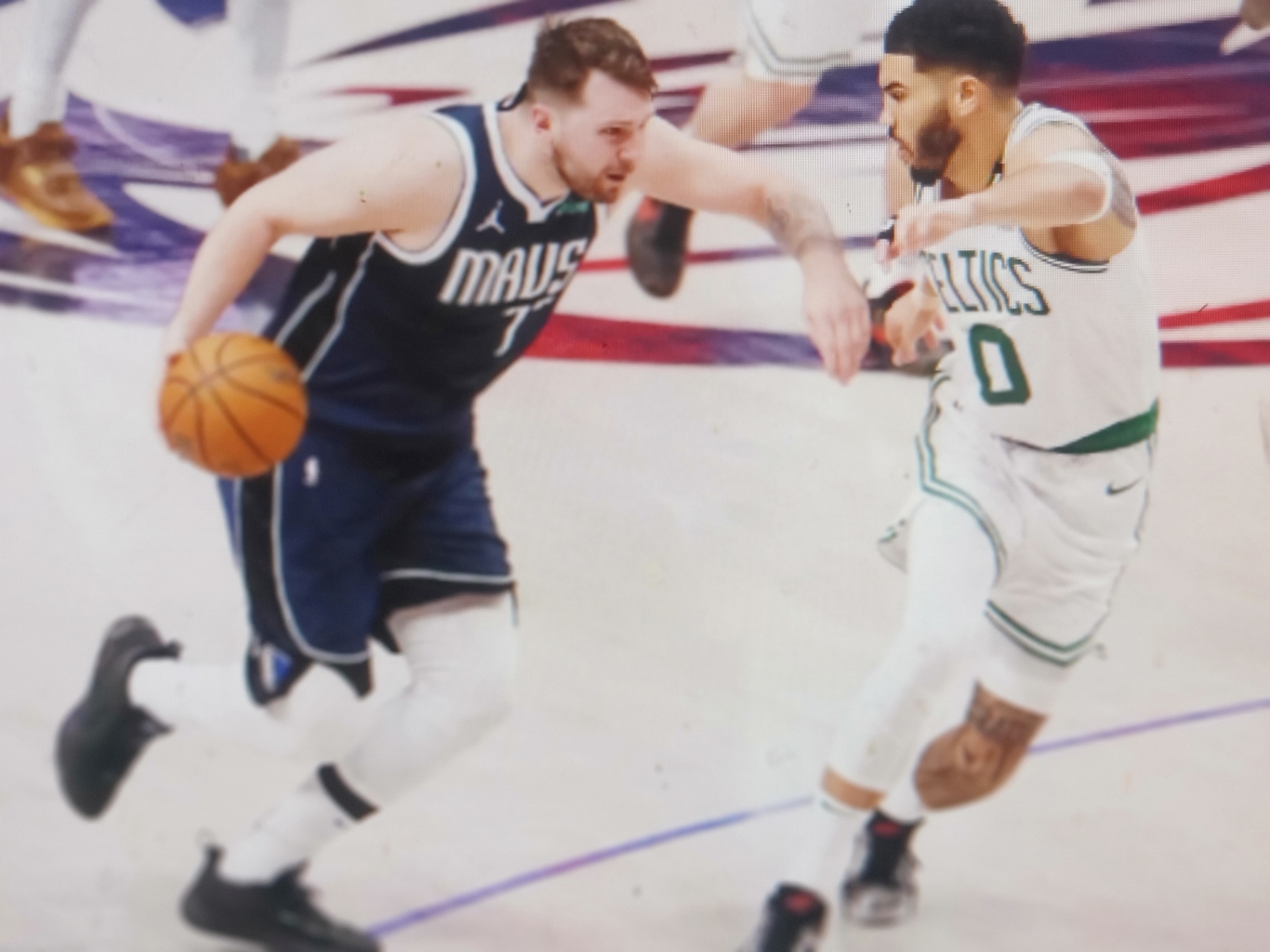 包含原标题:独行侠险胜爵士队,突破两连败的词条 包含原标题:独行侠险胜爵士队,突破两连败的词条