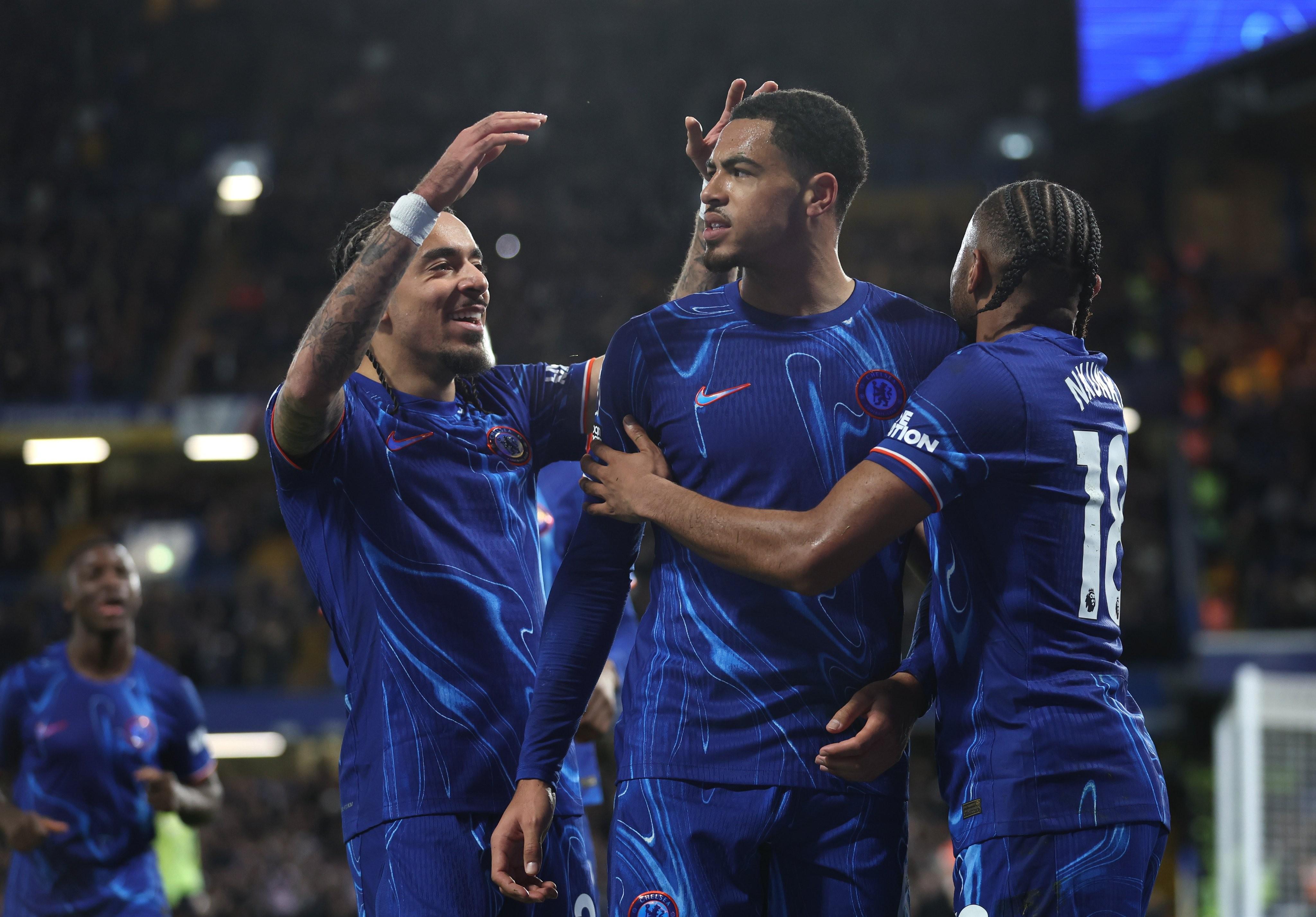 维拉主场不敌南安普顿,遭遇保级危机的简单介绍 维拉主场不敌南安普顿,遭遇保级危机的简单介绍