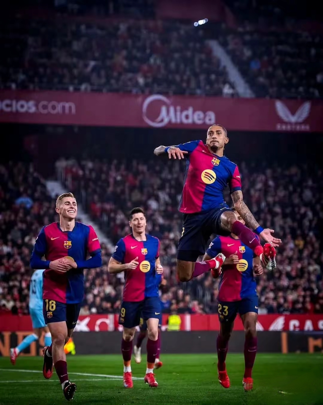 开云下载-关于欧国盟赛领头羊双杀对手，积分榜稳居榜首的信息