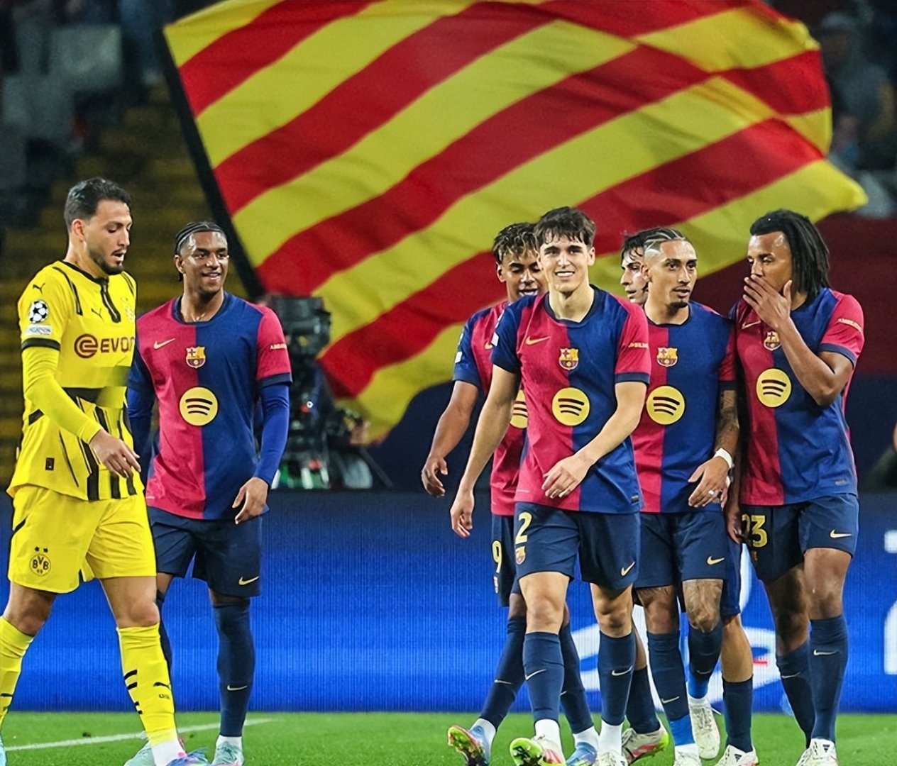 雷恩主场三球完胜亚特兰大,备战欧冠士气高涨 雷恩主场三球完胜亚特兰大,备战欧冠士气高涨