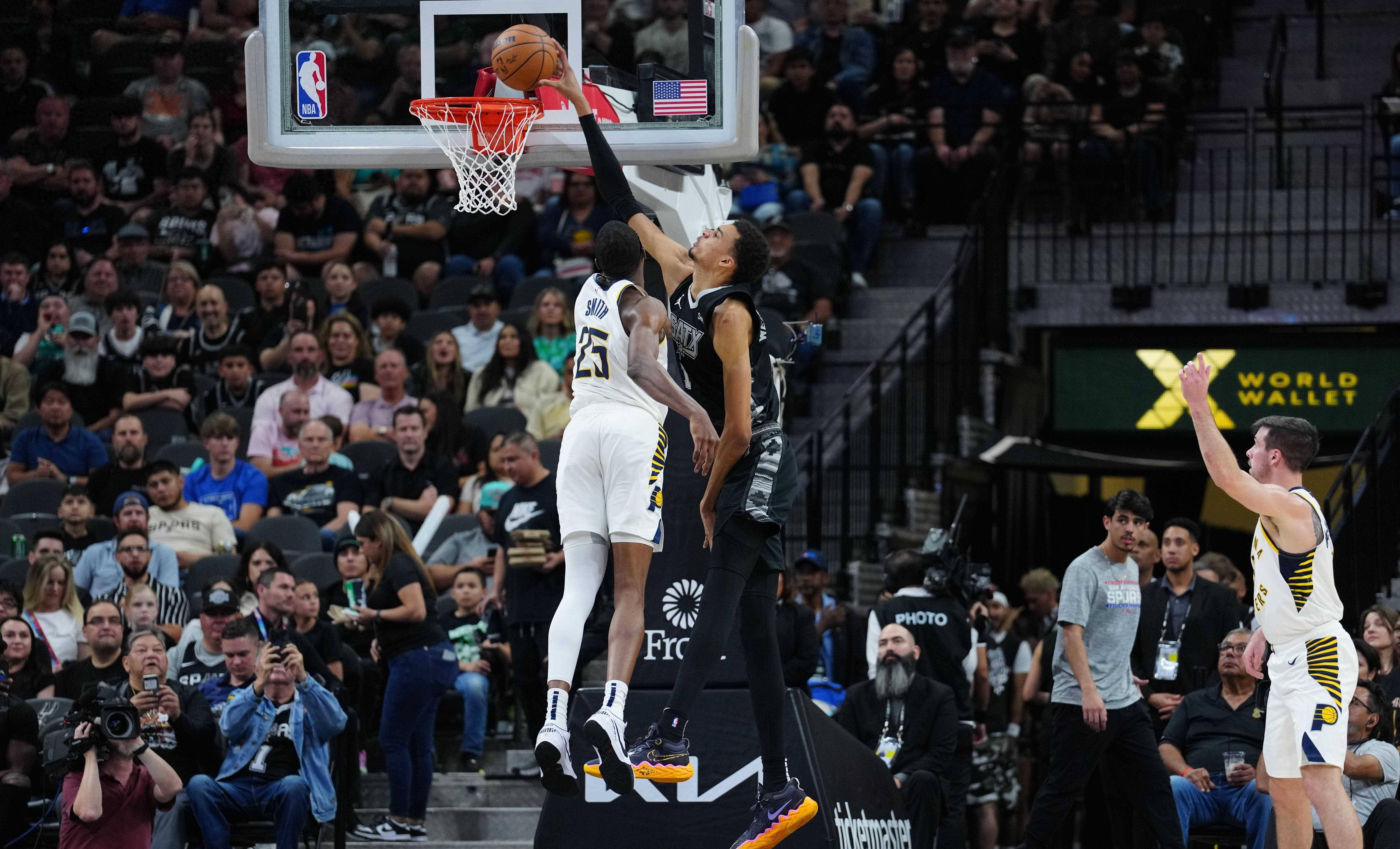 开云足球直播-关于篮球联赛场面精彩惹人猜想，球员实力显著的信息