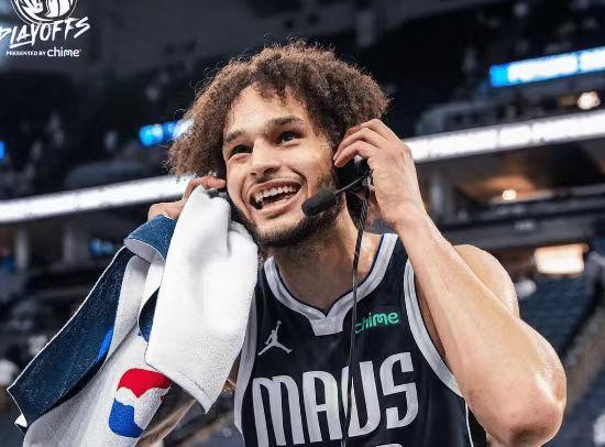 开云足球直播-关于独行侠内线优势，轻松胜出关键战的信息