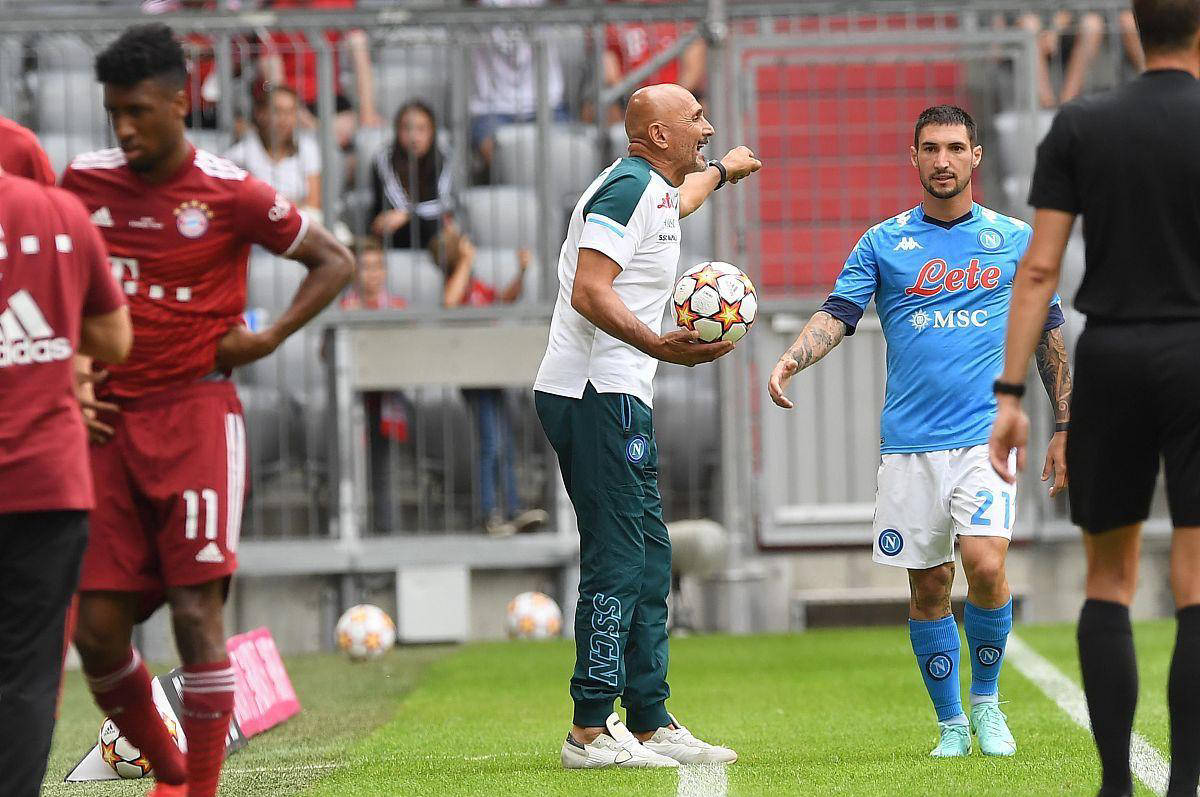 里昂客场击败那不勒斯,晋级欧冠八强 里昂客场击败那不勒斯,晋级欧冠八强