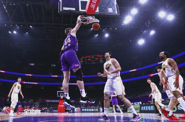 南美新星光芒绽放,一人独中两球率队逆转胜的简单介绍 南美新星光芒绽放,一人独中两球率队逆转胜的简单介绍