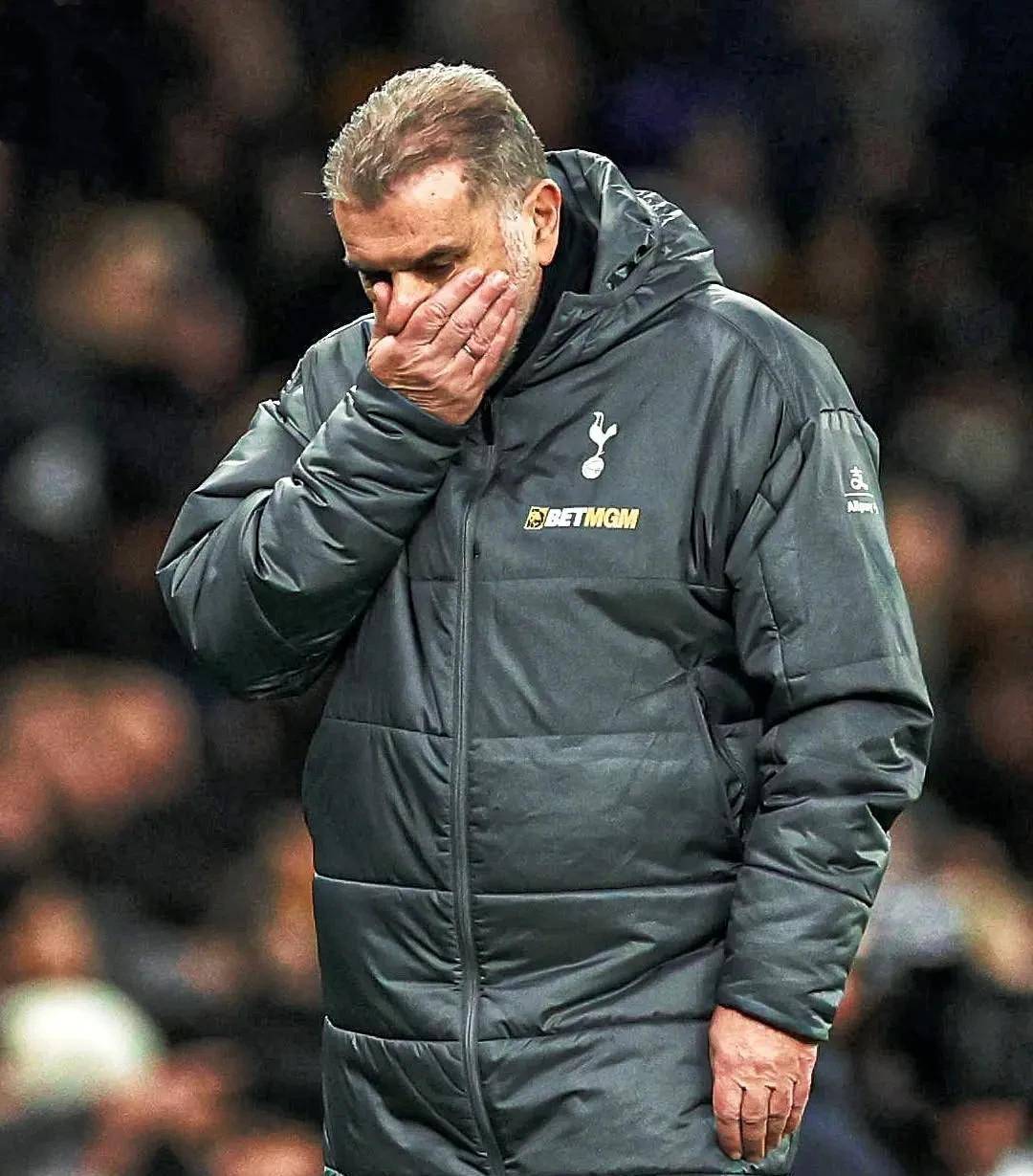 热刺防守犯错，遭遇连败困境的简单介绍