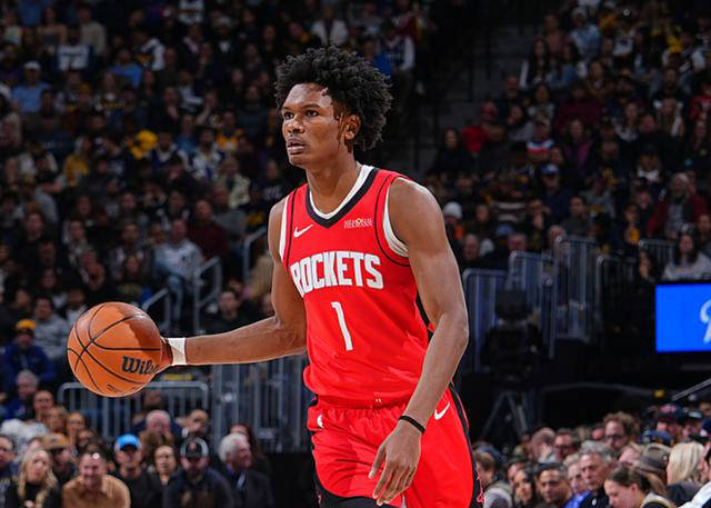 关于青岛队完胜太阳,范弗利特关键制胜的信息 关于青岛队完胜太阳,范弗利特关键制胜的信息