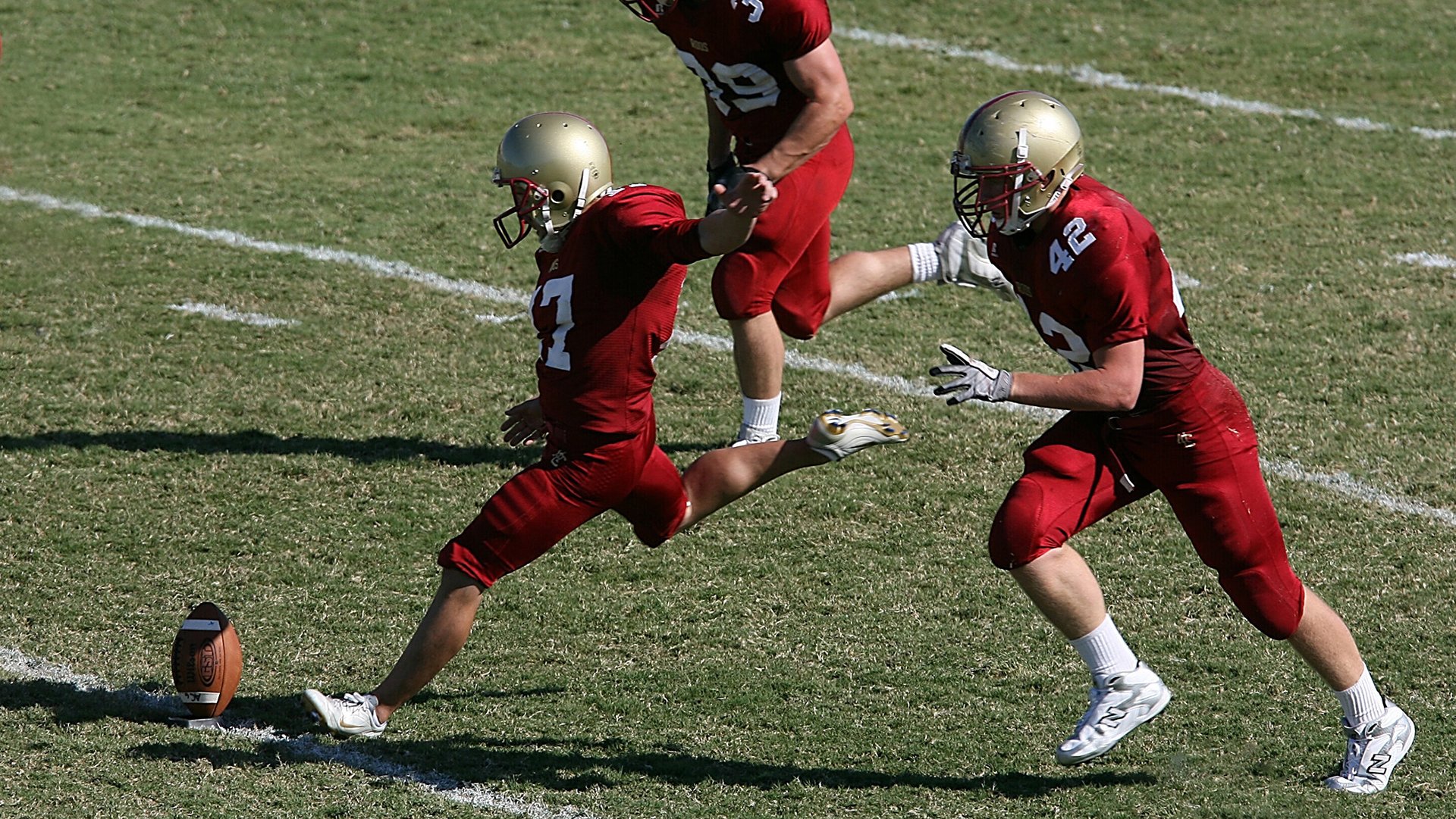 当波兰铁骑驶入F1赛道,门迪在街道赛的闪电战与历史回响